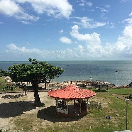 Hotel Des Amandiers Cayenne Bagian luar foto
